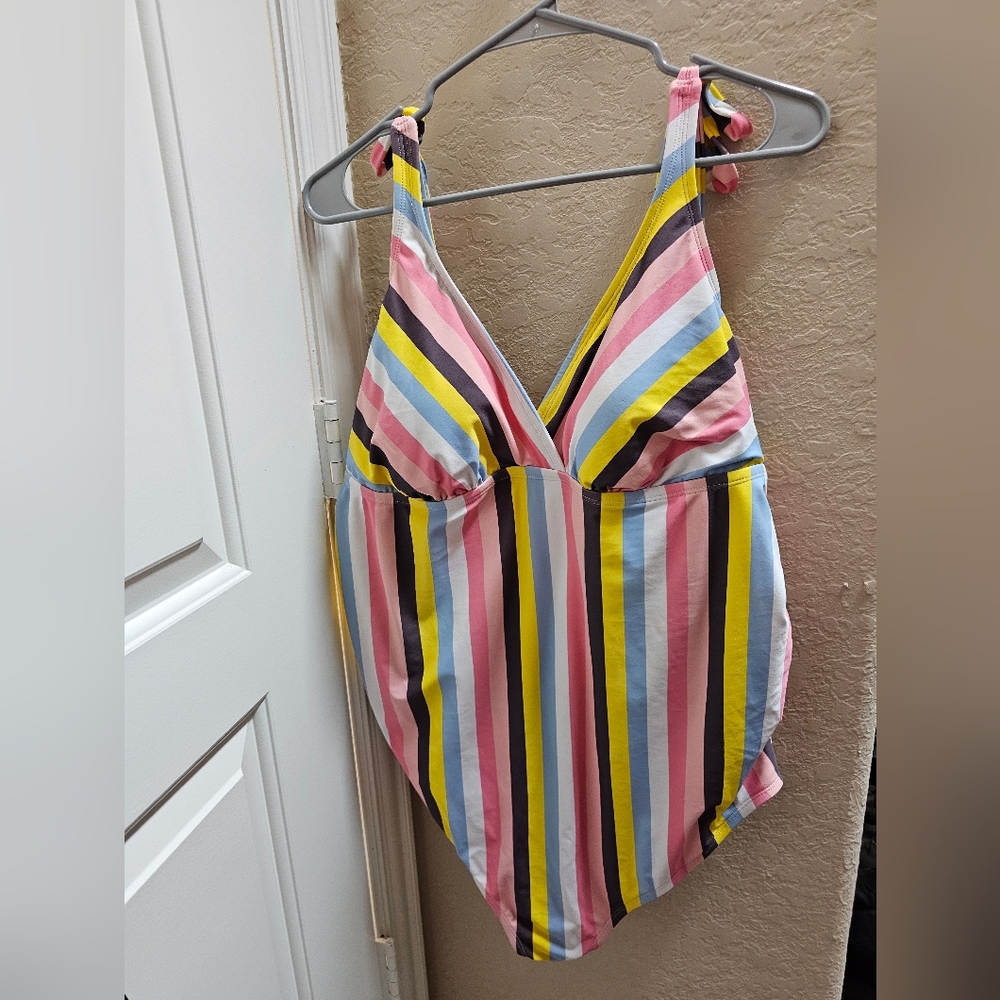 Bathing suit xxl